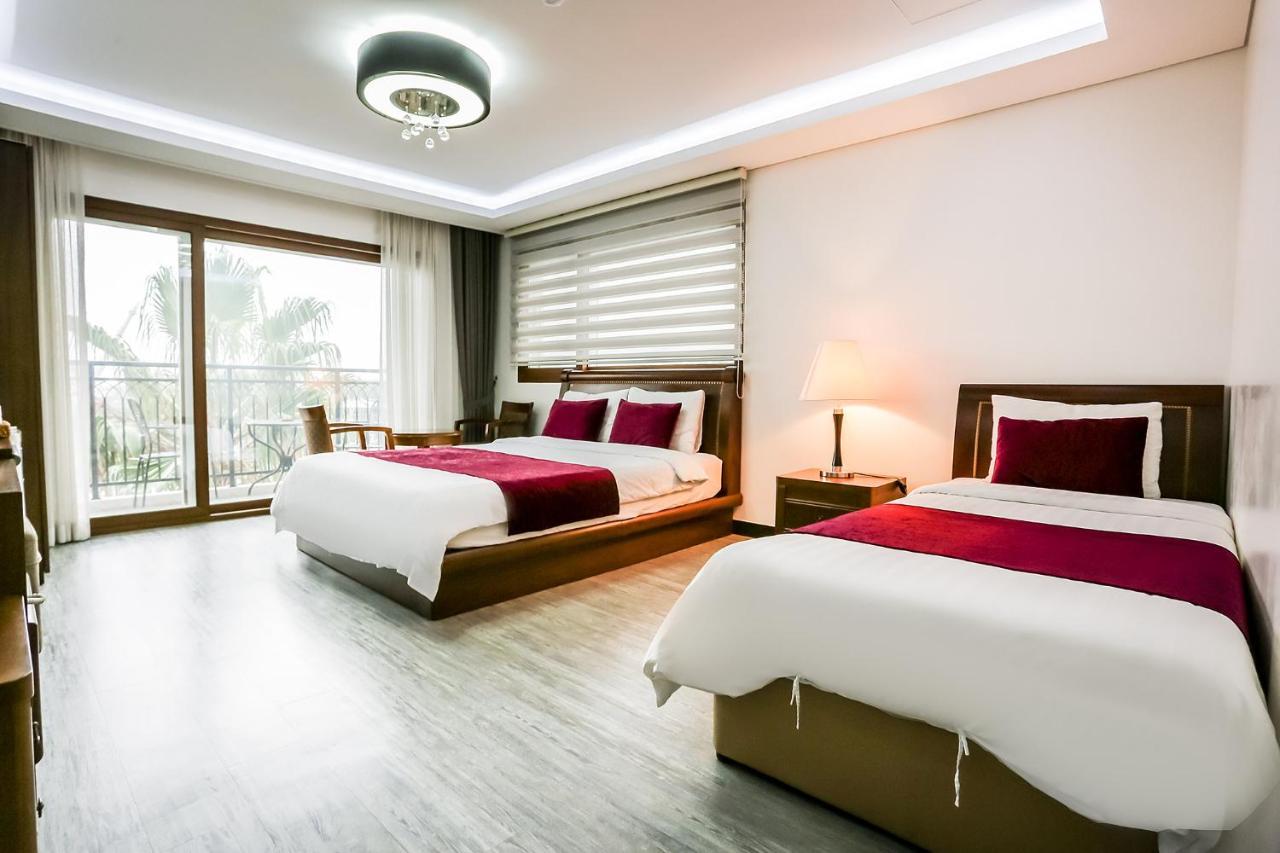 The Seri Resort Seogwipo Esterno foto